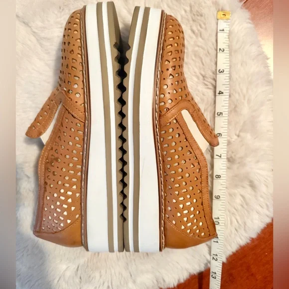 Well Feet Light Italian Platform Shoes - Picture 13 of 13